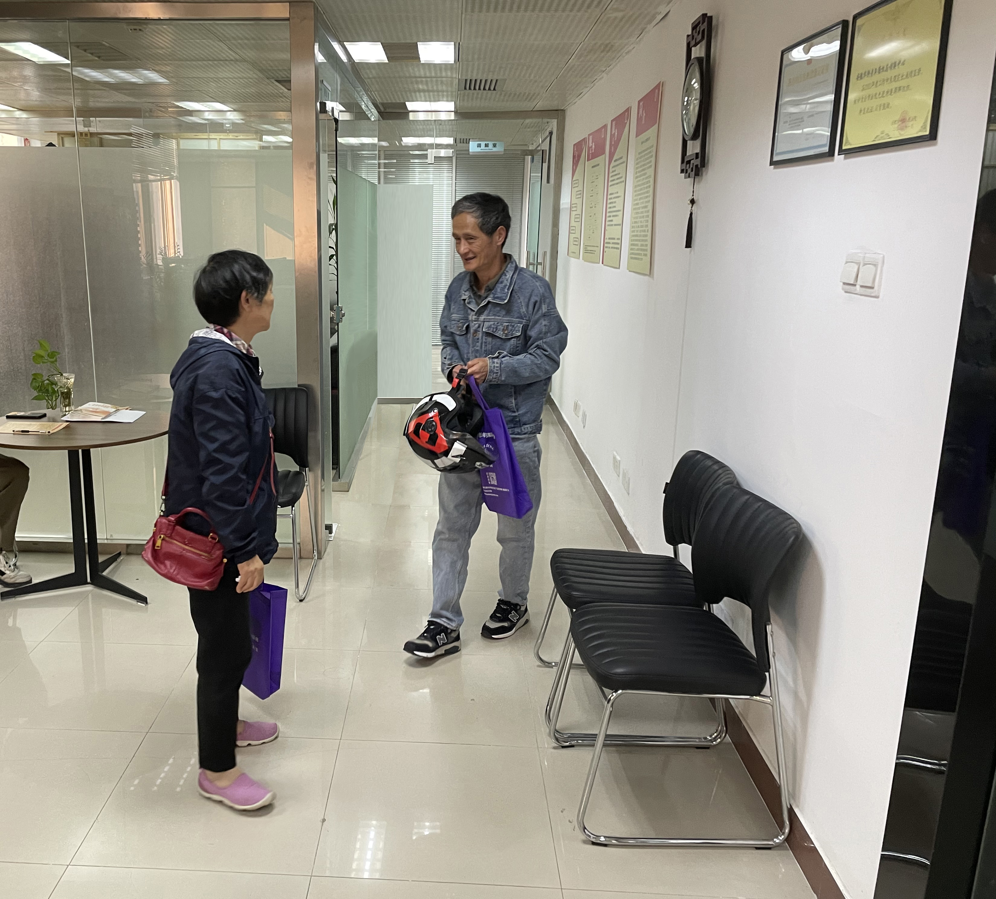 P图人物2.jpg